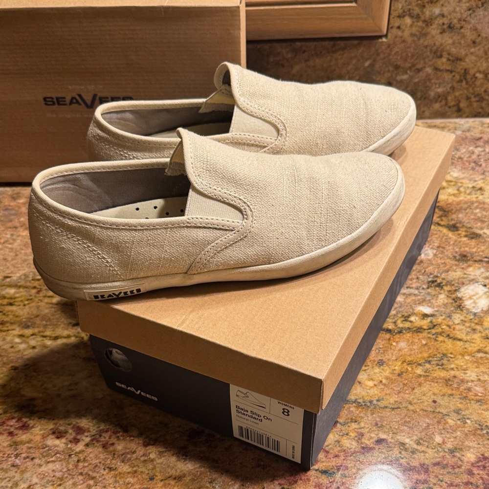 SeaVees Women’s Baja Slip-On Loafers